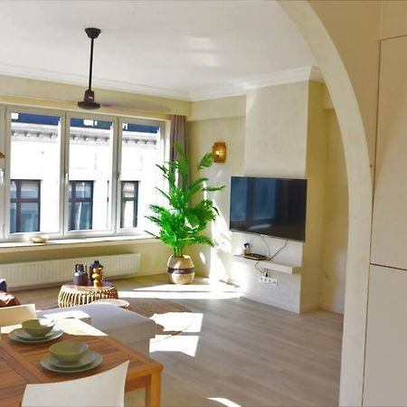 Downtown 2 Bdr Apartment ***** 3 Antwerpen Exteriör bild
