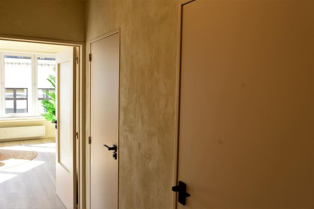 Downtown 2 Bdr Apartment ***** 3 Antwerpen Exteriör bild