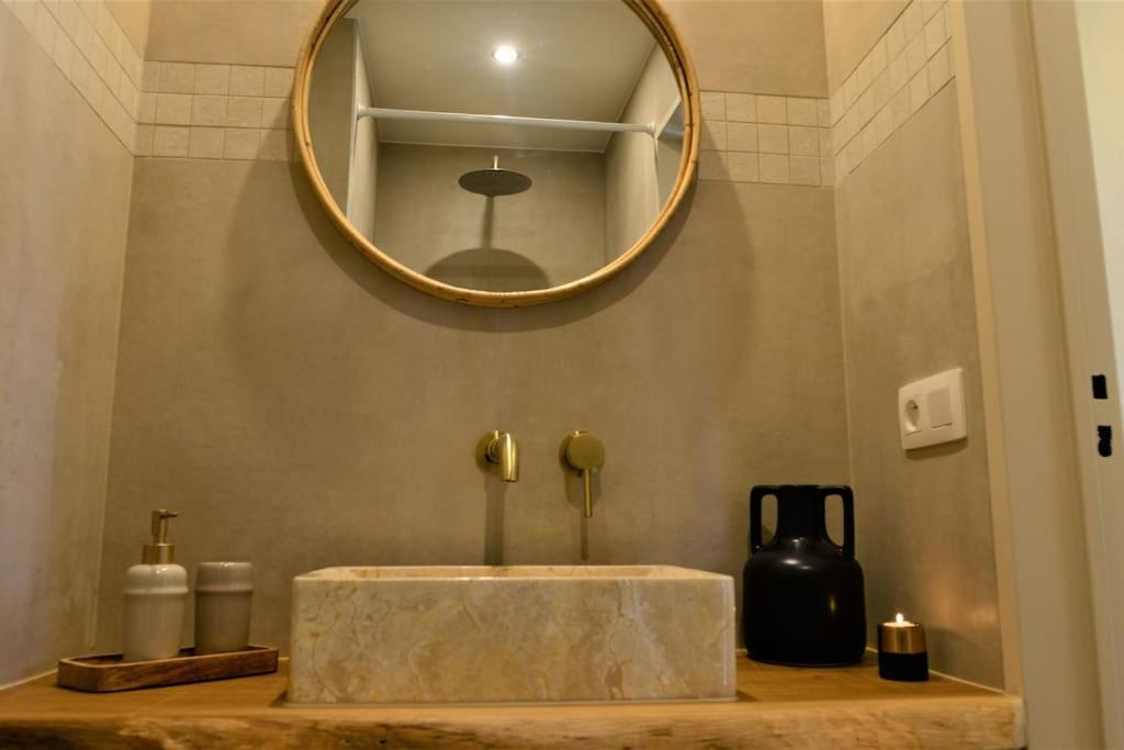 Downtown 2 Bdr Apartment ***** 3 Antwerpen Exteriör bild