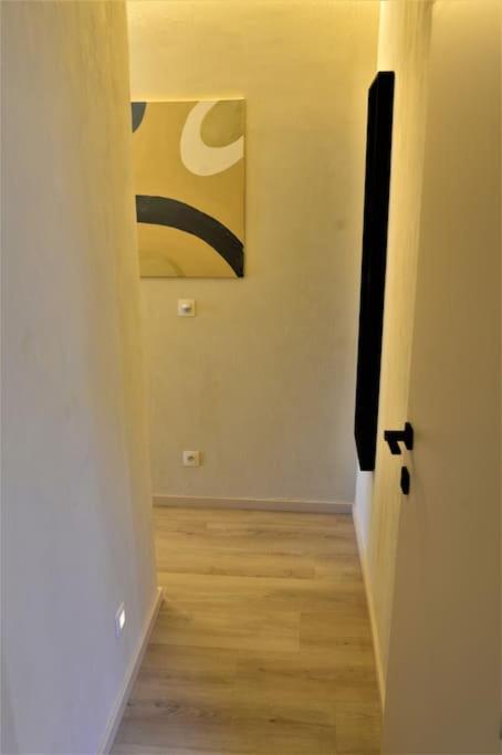 Downtown 2 Bdr Apartment ***** 3 Antwerpen Exteriör bild