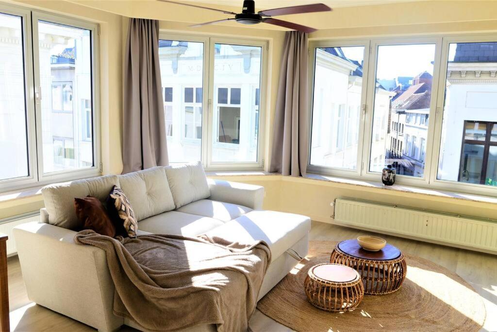 Downtown 2 Bdr Apartment ***** 3 Antwerpen Exteriör bild