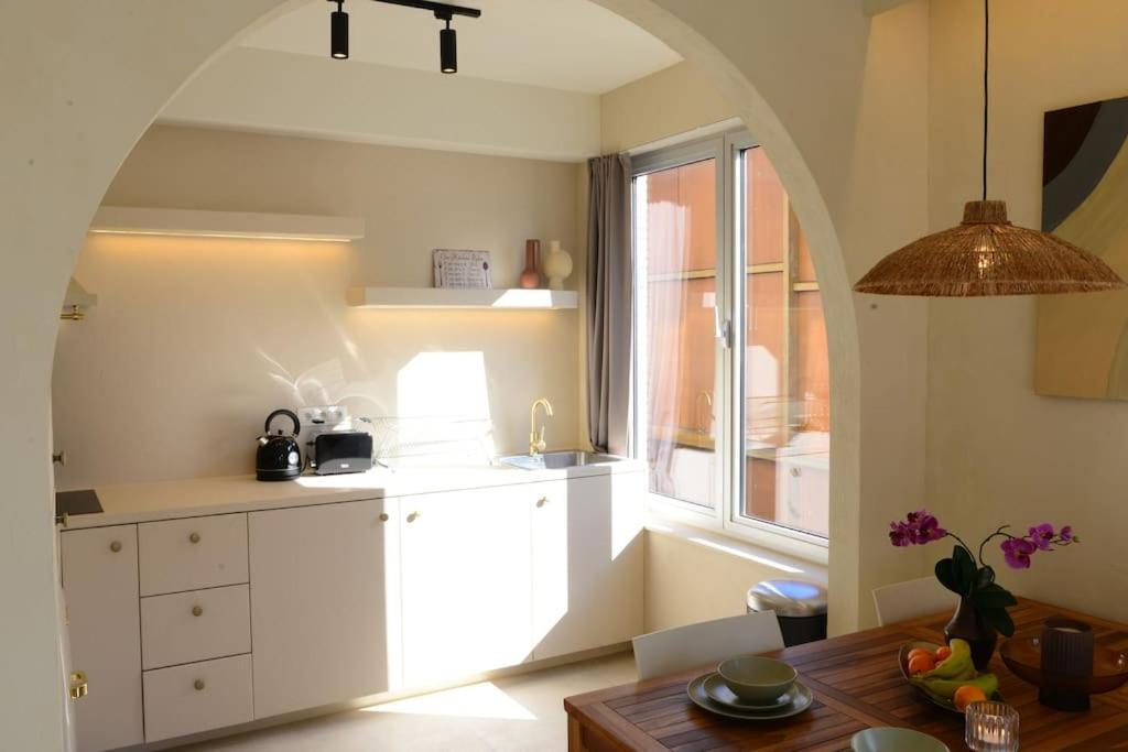 Downtown 2 Bdr Apartment ***** 3 Antwerpen Exteriör bild